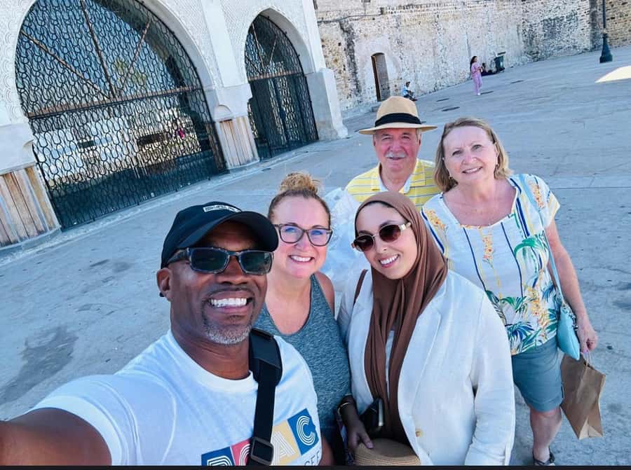 Private Tangier Tour from ferry cruise ship including lunch. - Lunch in a Top-Rated Spot: The Real Recharge Point on a Cruise Day