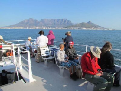 ROBBEN ISLAND MUSEUM TOUR, WITH OPTIONAL LAST MINUTE TICKETS - Where you actually start: the Mandela Gateway and the clock tower scan