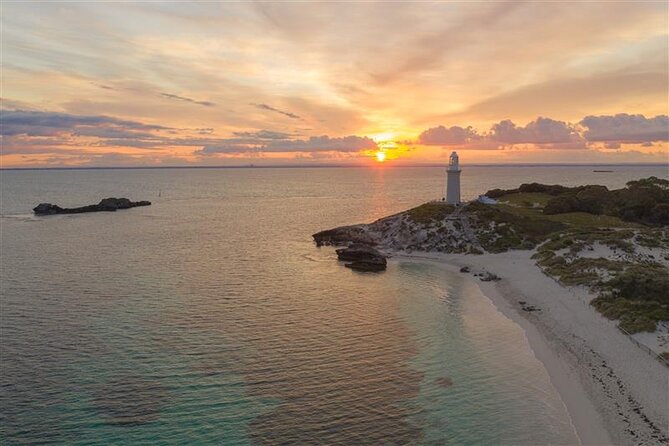 Rottnest Island Round Trip Ferry from Fremantle - Lighthouse Steps, On-Island Options, and How to Avoid a Time Crunch