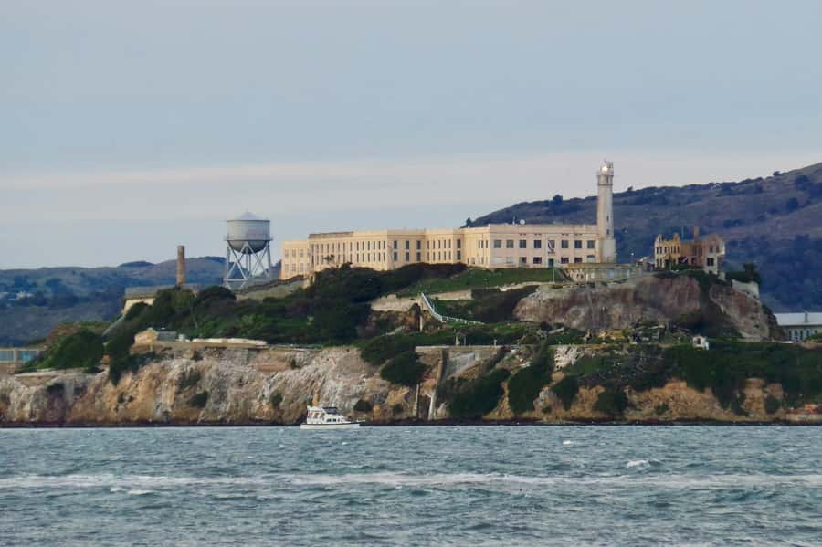 San Francisco: Alcatraz Ticket, Ferry, & Self-Guided App - Who should book this self-guided Alcatraz option