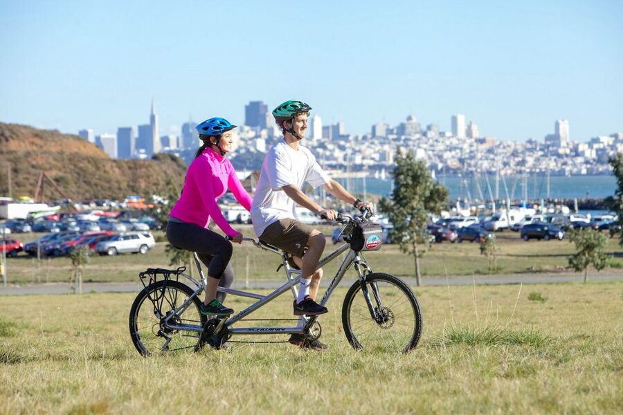 San Francisco: Self-Guided Bike Rental - Golden Gate Bridge on the sidewalk: why this part is special
