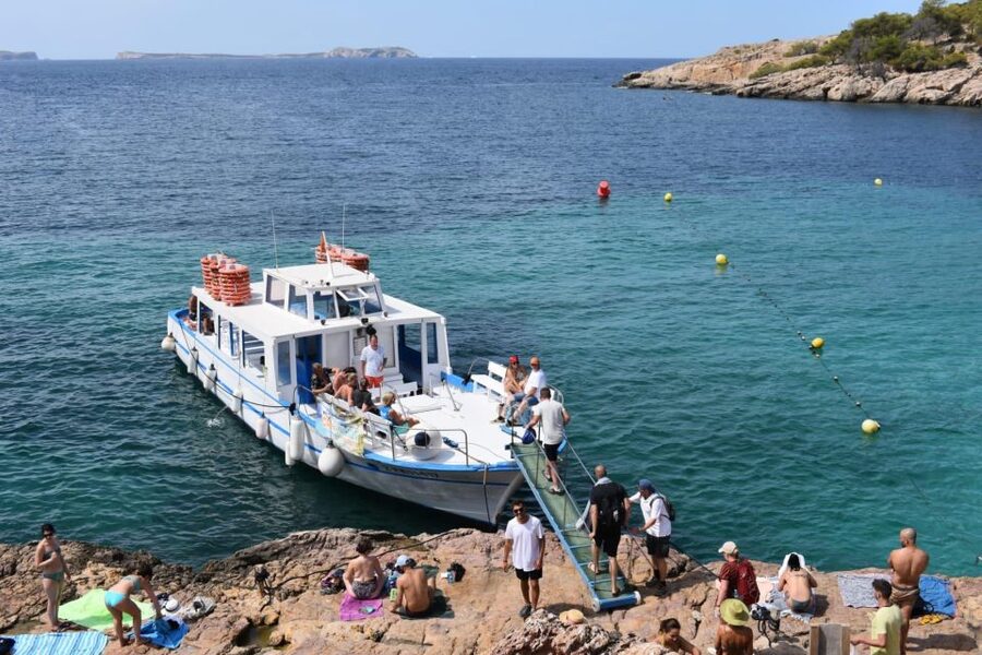 Sant Antoni: Round-Trip Ferry Transfer to Cala Salada Beach - What to pack for a smoother beach day (and less hassle)