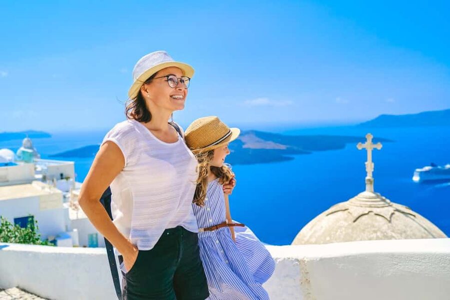 Santorini Guided Day Trip From Crete with Ferry Tickets - Crete to Santorini: the schedule that shapes the whole day