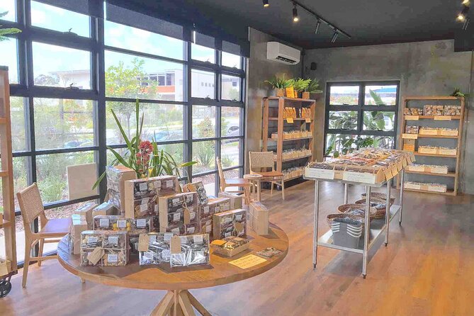 Secrets of Noosa Tour with Oceanview Lunch, Nature & Noosa River Ferry - Noosaville organic marketplace: start with coffee and local momentum