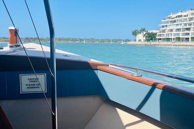 Secrets of Noosa Tour with Oceanview Lunch, Nature & Noosa River Ferry - Laguna Lookout: panoramic views without dragging the day