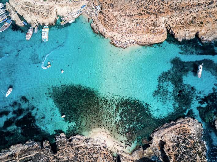 Sliema/St. Paul's: Gozo, Comino & Blue Lagoon Ferry Cruise - On-board comfort: what to expect from the boat