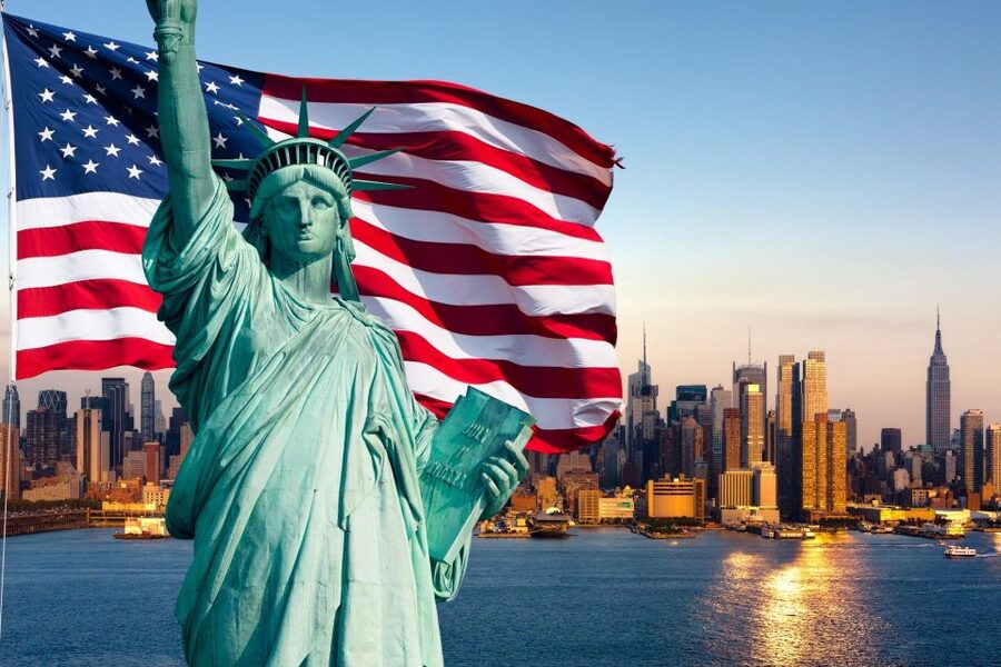 Statue of Liberty & Ellis Island by Ferry with Private Guide - Guide Quality Is the Real Value (Ronald, Bill, Laura Campisi)