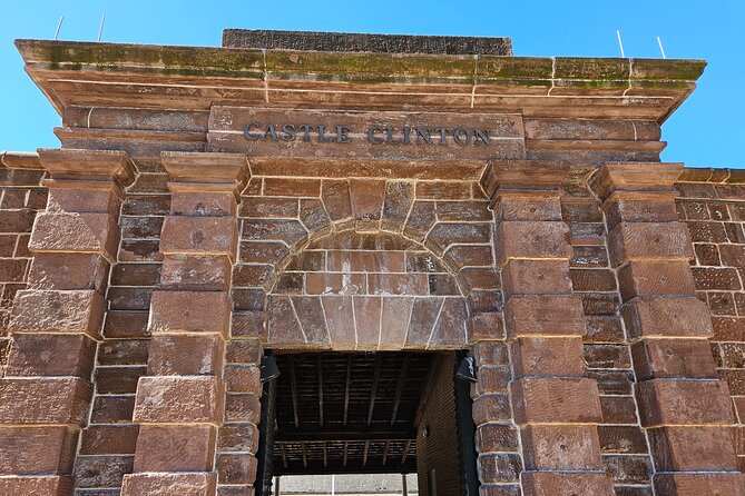 Statue of Liberty Ellis Island with Pre-Ferry Tour - Priority boarding: what you should realistically expect
