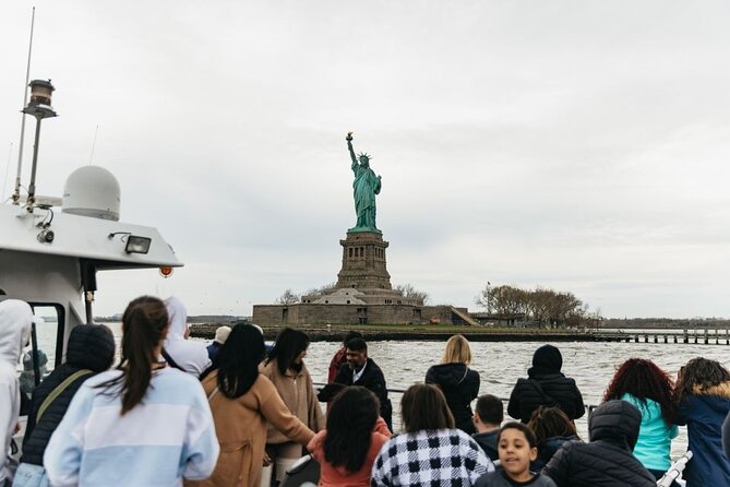 Statue of Liberty Ferry Boat Pass - When this cruise is the best value for your time