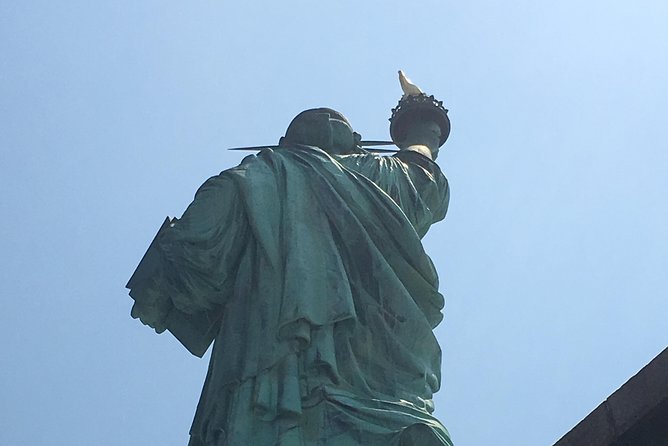 Statue of Liberty & Pre-Ferry Express Tour - TSA-style screening and ferry flow to Liberty Island