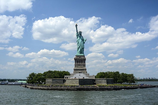 Statue of Liberty Roundtrip Ferry ticket - Should you book?