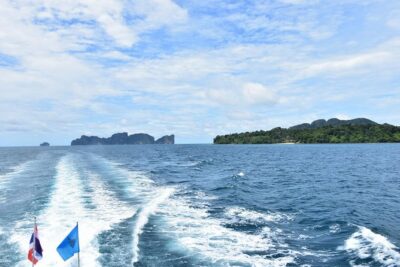 Travel from Koh Phi Phi to Krabi by Ferry/Speedboat - Picking Your Spot on Board: Upper Deck, A/C, and Premium Class