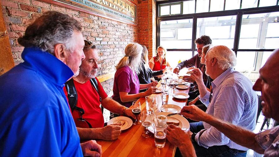 Victoria Bites and Sights Tour with Food, Drinks and Ferry - Food and drink value: what you pay for in 150 minutes