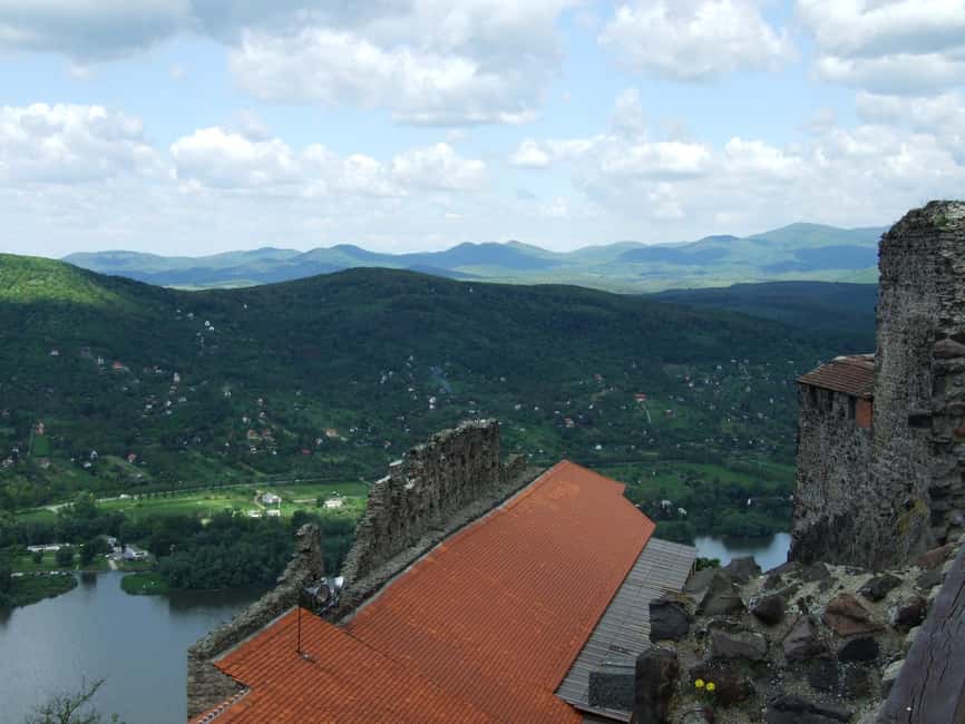 Visegrád Hike & Castle Tour with Ferry from Budapest - Price and Value: What $176 Buys You Beyond the View